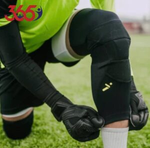 đai bó gối đá bóng